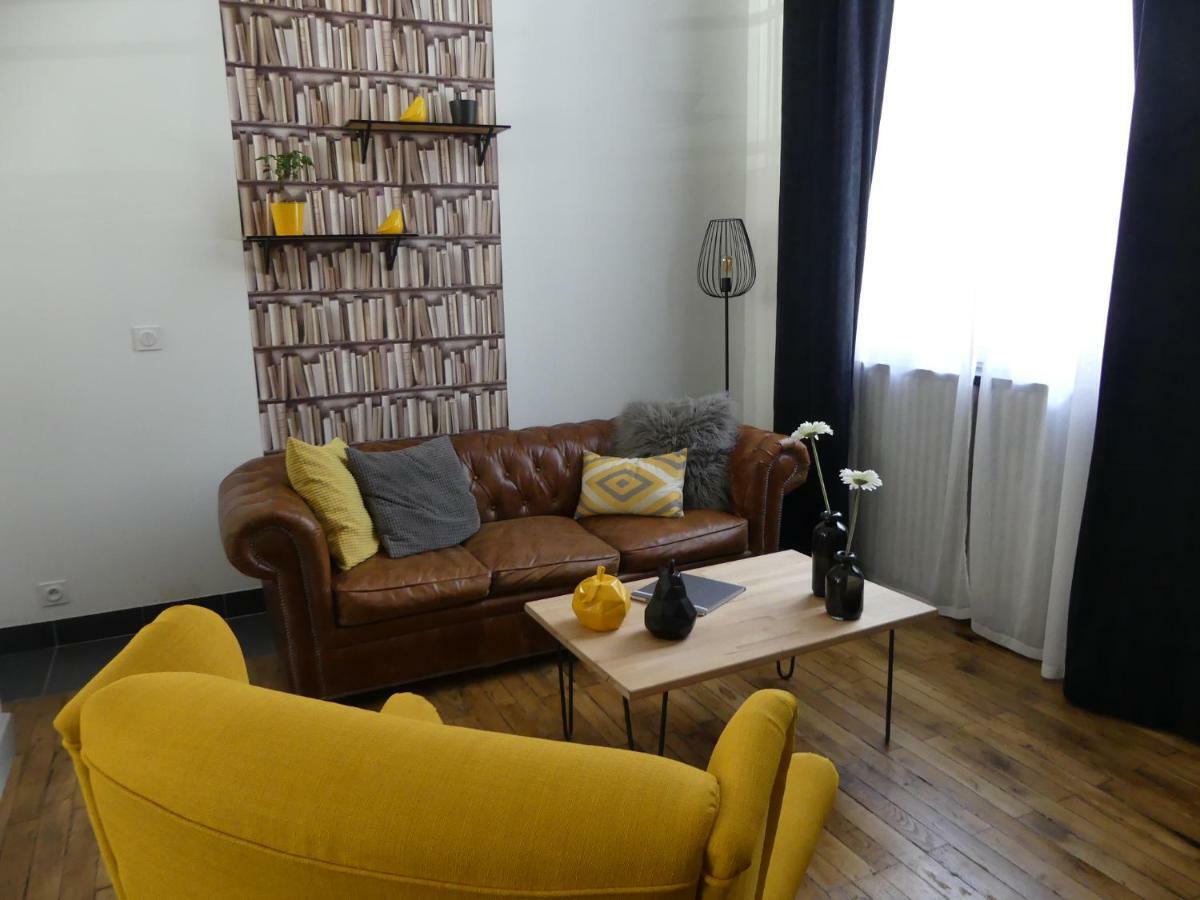 Entre Nous - La Poste Apartment Saumur Exterior photo